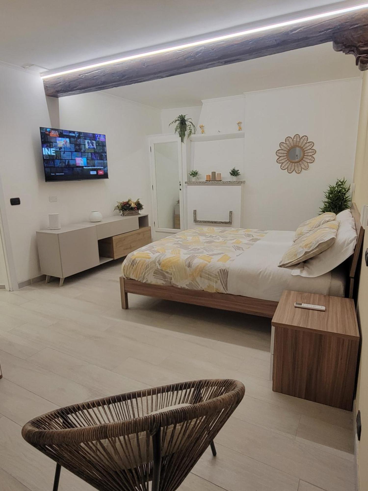 Casa Grazia Apartment Domodossola Bagian luar foto